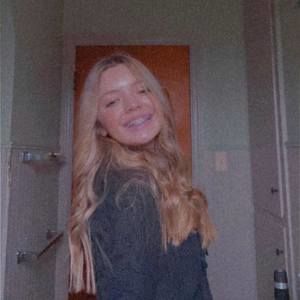 Meet your Posher, Amiah